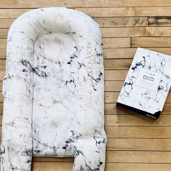 2️⃣ for 1️⃣ PRICE 📣  2 COVERS ➕ 1 DOCKATOT DELUXE - Picture 1 of 6